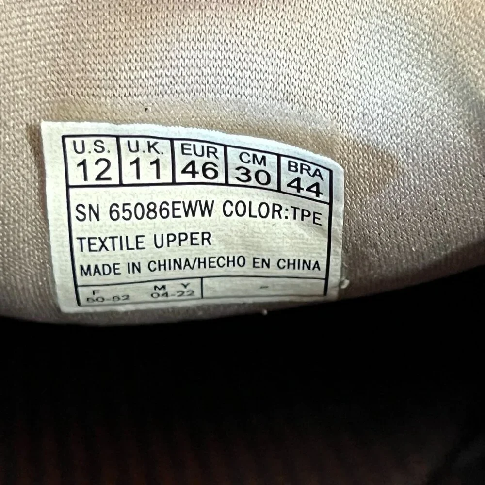 Skechers Mens expected Gomel Beige Round toe Slip on size 12